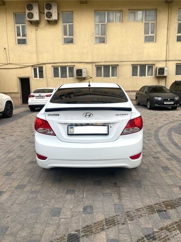 Hyundai Accent 2012, 237,000 km - 1.6 l - Bakı