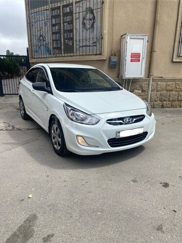 Hyundai Accent 2012, 237,000 km - 1.6 l - Bakı