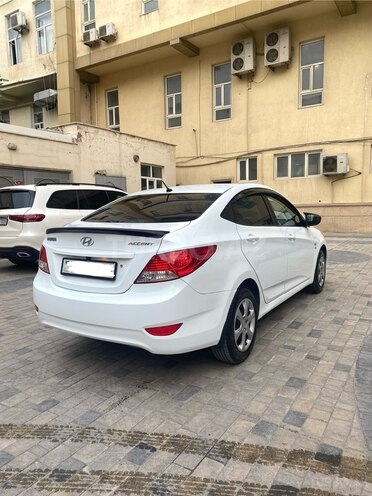 Hyundai Accent 2012, 237,000 km - 1.6 l - Bakı