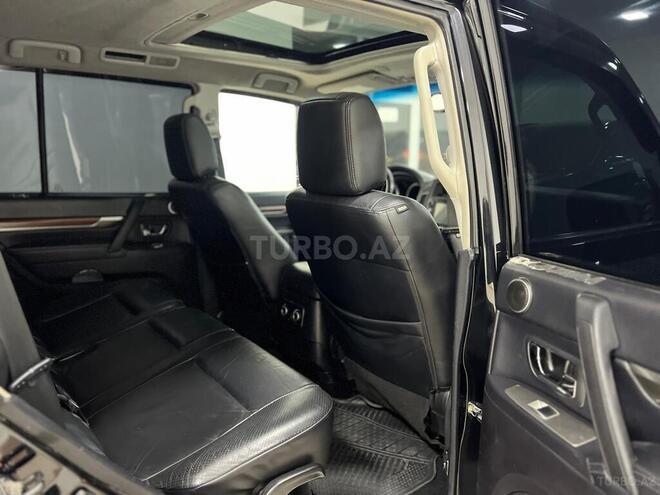 Mitsubishi Pajero 2007, 236,000 km - 3.2 l - Bakı