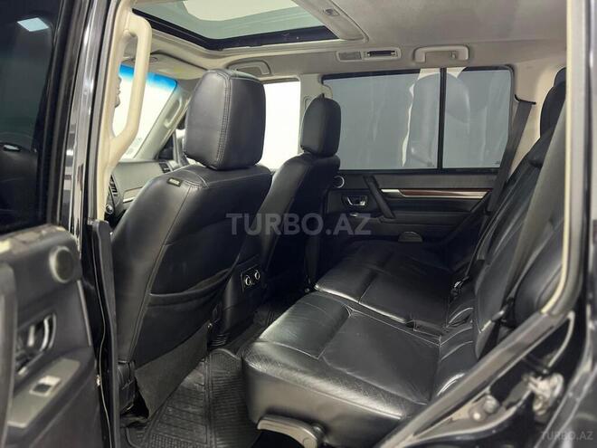 Mitsubishi Pajero 2007, 236,000 km - 3.2 l - Bakı