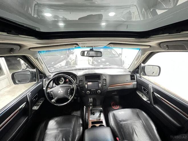 Mitsubishi Pajero 2007, 236,000 km - 3.2 l - Bakı