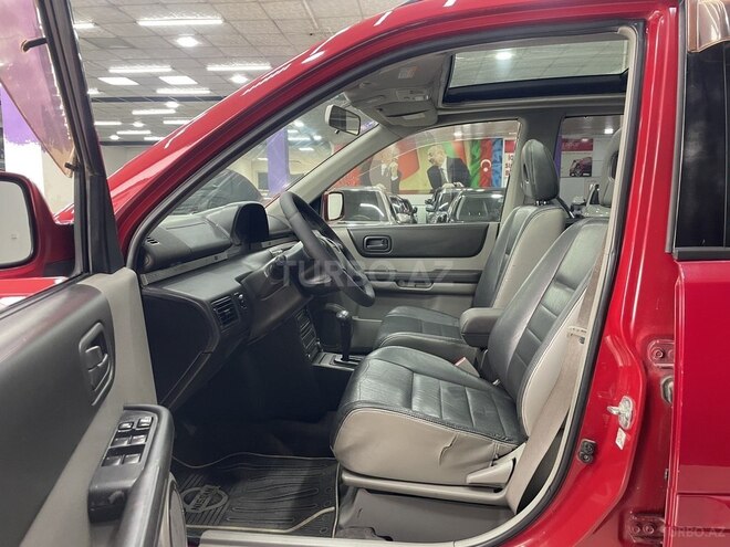 Nissan X-Trail-13