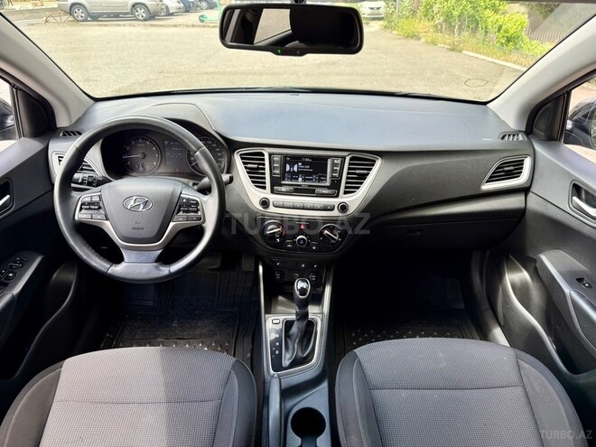 Hyundai Accent 2019, 125,000 km - 1.4 л - Bakı