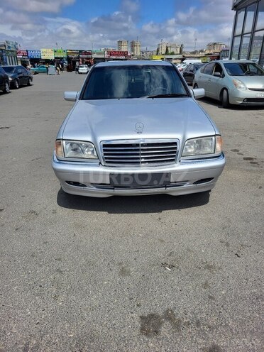 Mercedes C 220 1995, 250,000 km - 2.2 l - Bakı
