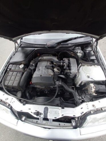 Mercedes C 220 1995, 250,000 km - 2.2 l - Bakı