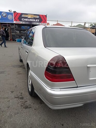 Mercedes C 220 1995, 250,000 km - 2.2 l - Bakı