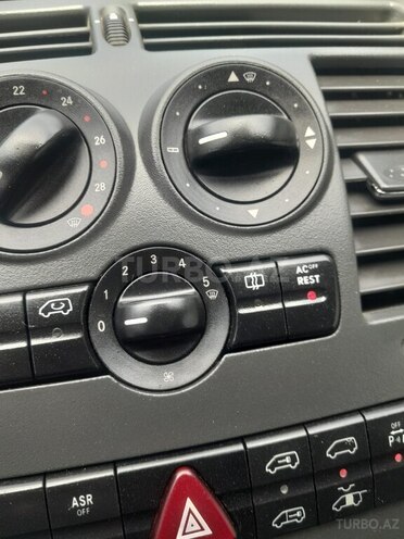 Mercedes Vito 111 2009, 235,000 km - 2.2 l - Bakı