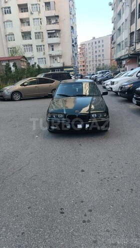 BMW 318 1996, 222,222 km - 1.8 l - Bakı