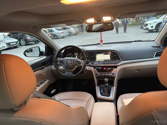 Hyundai Elantra 2016, 96,000 km - 2.0 л - Bakı