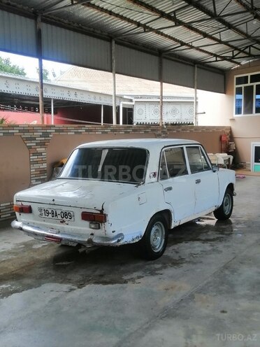 LADA (VAZ) 21011 1981, 99,999 km - 1.6 л - Saatlı