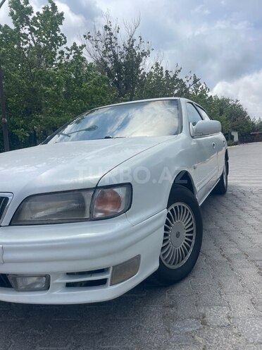 Nissan Maxima-2