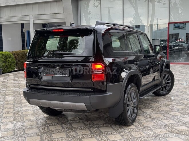 Toyota Land Cruiser Prado-6