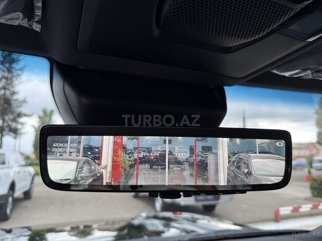 Toyota Land Cruiser Prado-18