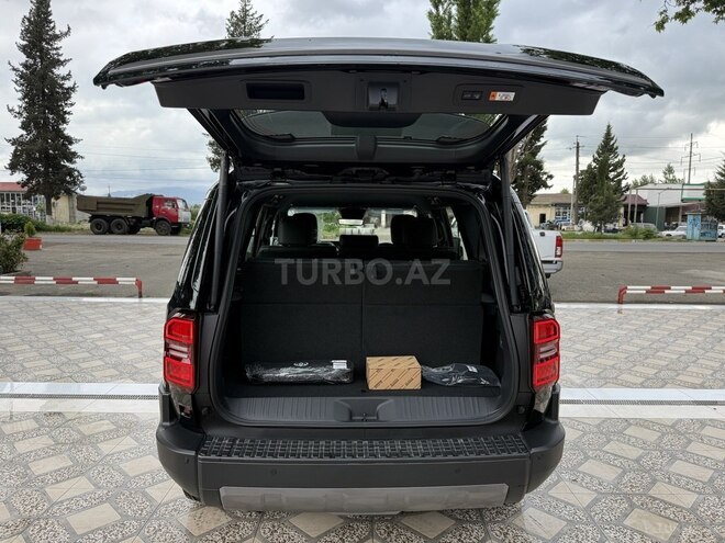 Toyota Land Cruiser Prado-13