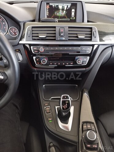 BMW 330-12