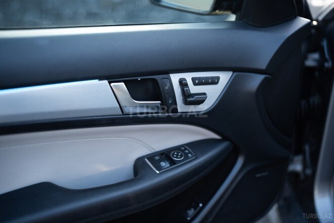 Mercedes C 250-16