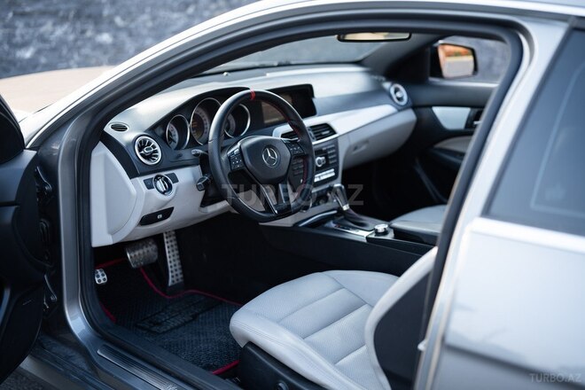 Mercedes C 250-18