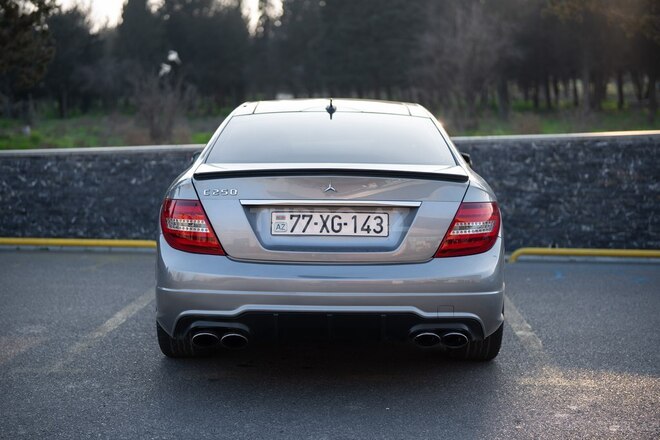 Mercedes C 250-4