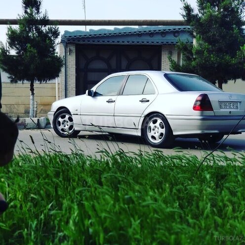 Mercedes C 220 d 1999, 999,999 km - 2.2 л - Salyan
