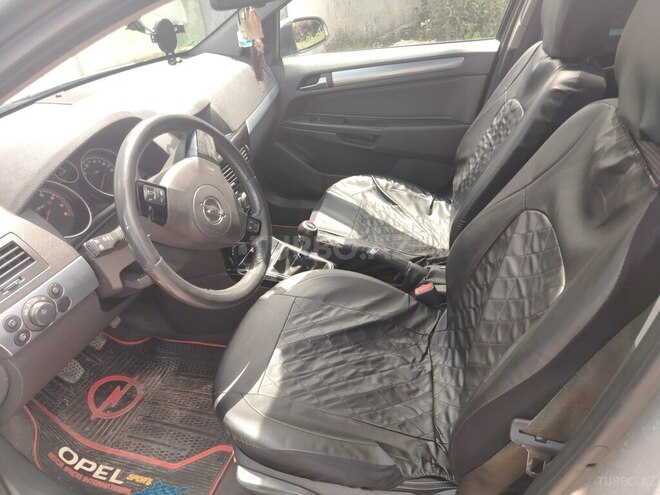 Opel Astra 2009, 256,000 km - 1.4 l - Bərdə