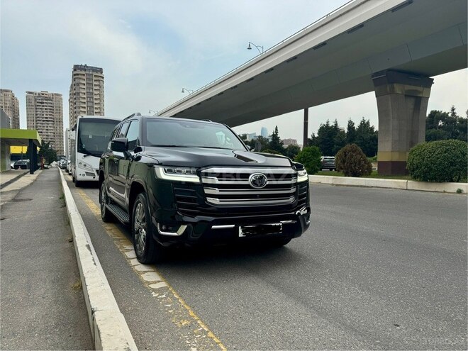 Toyota Land Cruiser-1