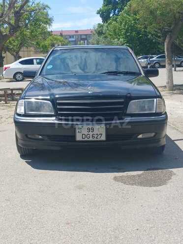 Mercedes C 230 1997, 270,000 km - 2.3 l - Sumqayıt