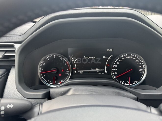 Toyota Land Cruiser-11