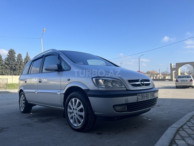 Opel Zafira 2004, 400,000 km - 2.0 l - Şabran