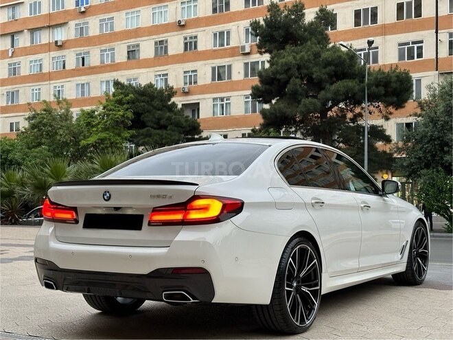 BMW 520-8