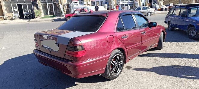 Mercedes C 180 1999, 260,000 km - 1.8 l - Gəncə