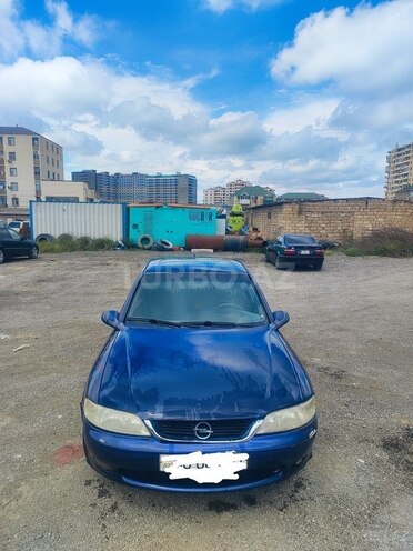 Opel Vectra 1996, 350,000 km - 2.0 l - Bakı