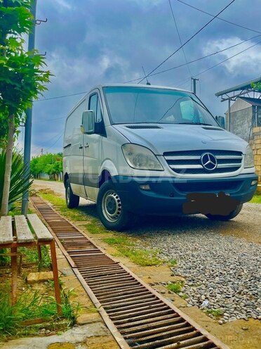 Mercedes  2007, 465,000 km - 2.2 l - Biləsuvar