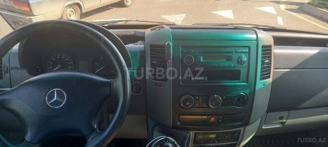 Mercedes  2007, 465,000 km - 2.2 l - Biləsuvar