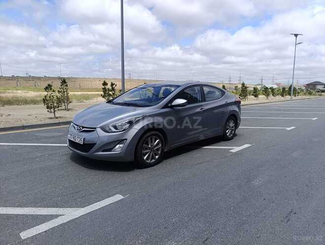 Hyundai Elantra 2015, 268,225 km - 1.6 l - Bakı