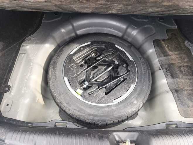 Hyundai Elantra 2015, 268,225 km - 1.6 l - Bakı