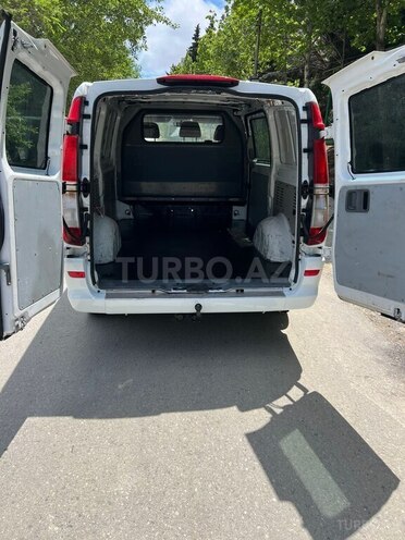 Mercedes Vito 111 2010, 381,000 km - 2.2 л - Bakı