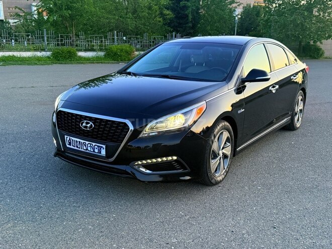 Hyundai Sonata 2016, 19,000 km - 2.0 l - Tovuz