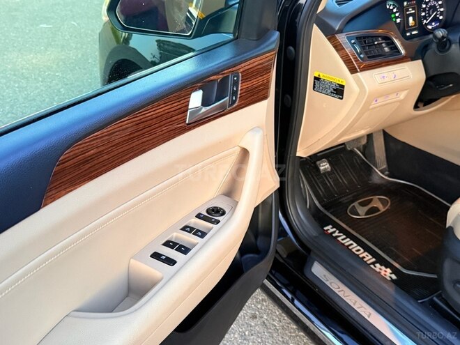 Hyundai Sonata 2016, 19,000 km - 2.0 l - Tovuz