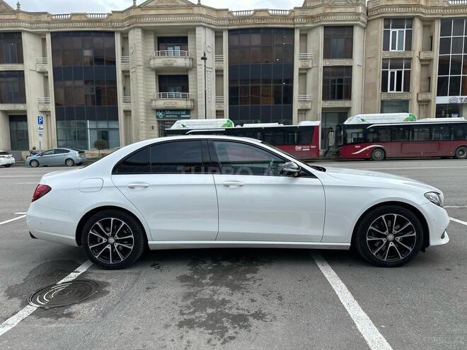 Mercedes E 200 d 2017, 225,000 km - 2.0 l - Bakı