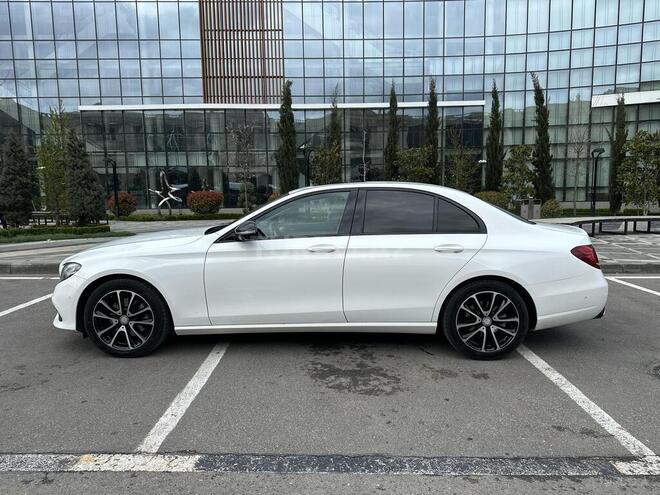 Mercedes E 200 d 2017, 225,000 km - 2.0 l - Bakı
