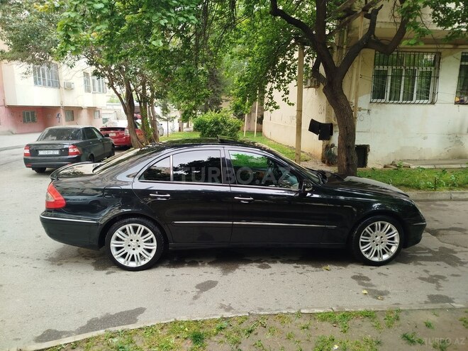 Mercedes E 240 2002, 297,889 km - 2.6 l - Bakı