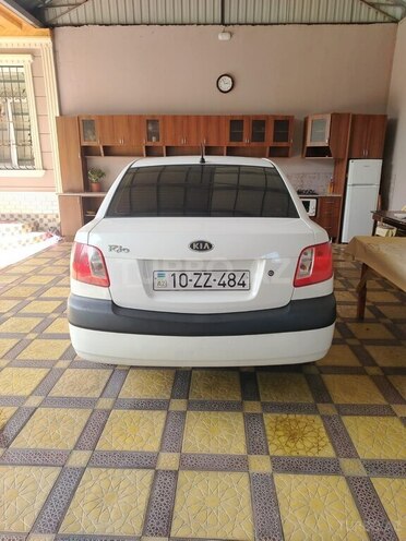 Kia Rio 2007, 220,000 km - 1.4 l - Qəbələ