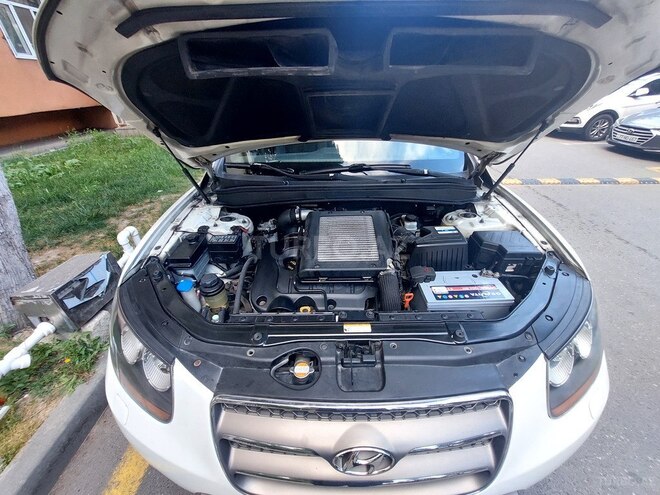 Hyundai Santa Fe 2009, 268,000 km - 2.0 л - Bakı