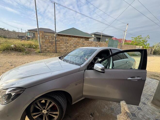 Mercedes E 220 d 2013, 290,500 km - 2.2 l - Bakı