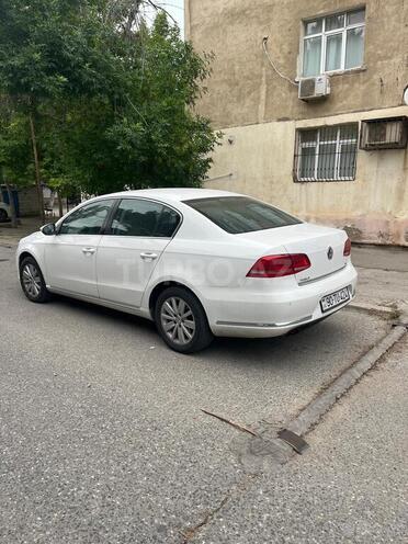 Volkswagen Passat 2014, 210,000 km - 2.0 l - Sumqayıt
