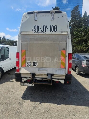 Iveco Daily 2009, 350,000 km - 2.8 l - Bakı