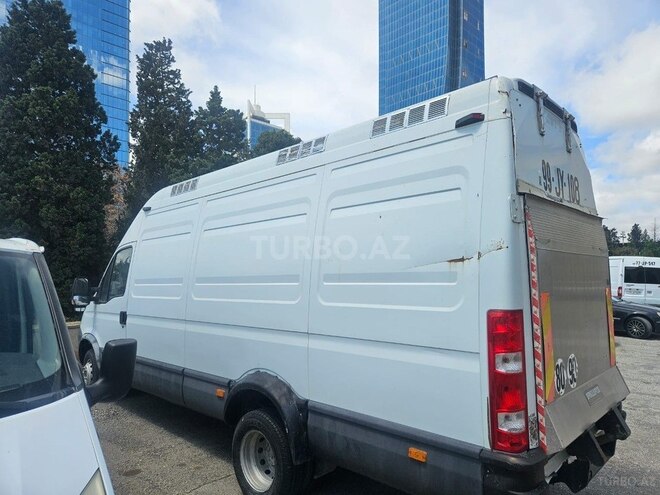 Iveco Daily 2009, 350,000 km - 2.8 l - Bakı