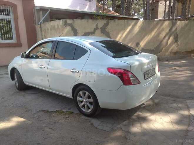 Nissan Sunny 2013, 137,000 km - 1.5 л - Bakı