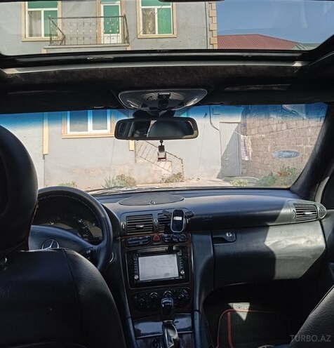 Mercedes C 240 2002, 27,000 km - 2.6 l - Bakı